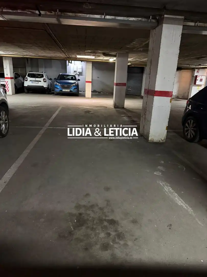 Parking of Garage for rent in Alcalá de Guadaira