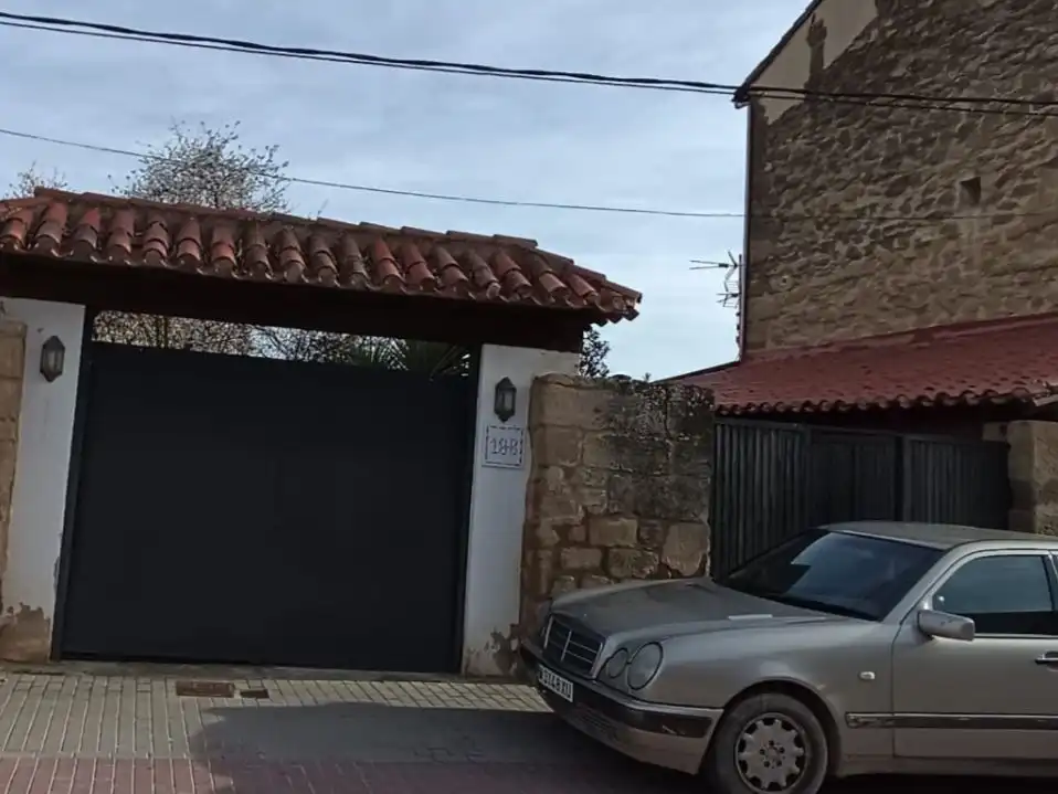 Parking de Residencial en venta en Rodezno