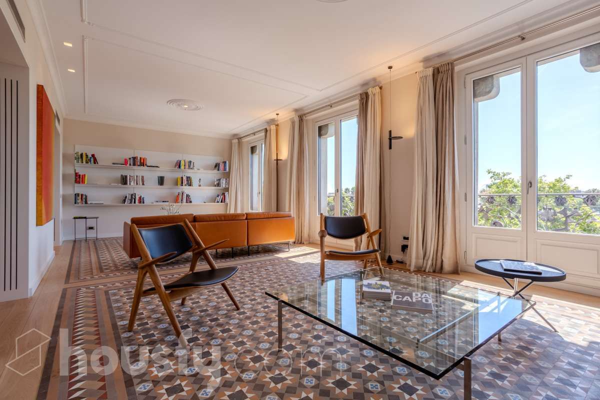 Living room of Flat for sale in  Barcelona Capital  with Air Conditioner, Heating and Parquet flooring