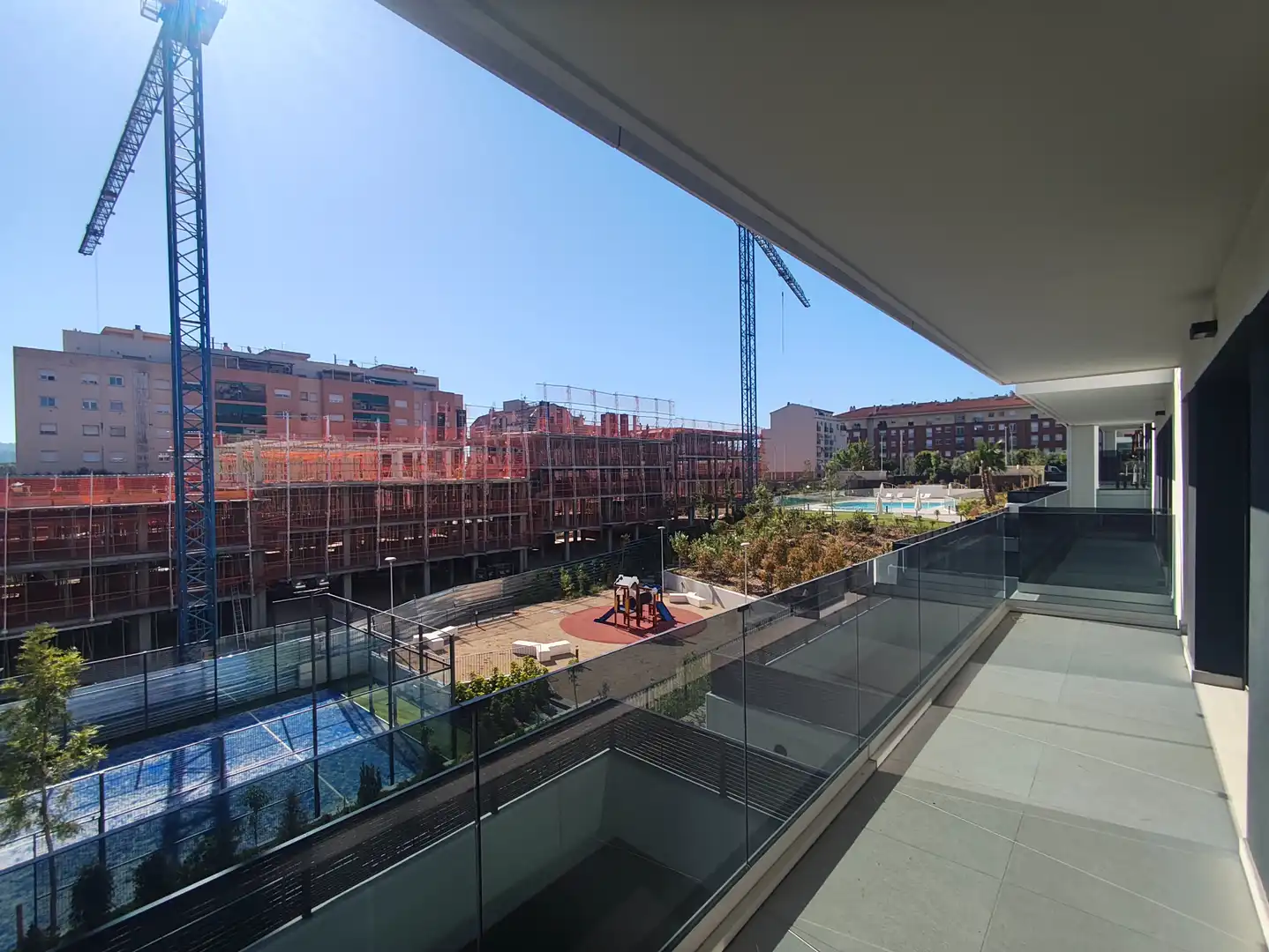Terraza de Piso de alquiler en Abrera con Aire acondicionado, Calefacción y Jardín privado