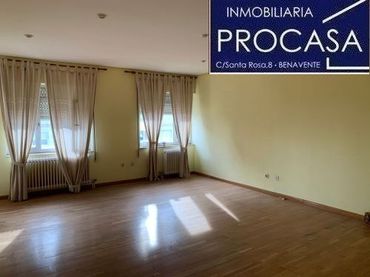 Piso en venta en Benavente