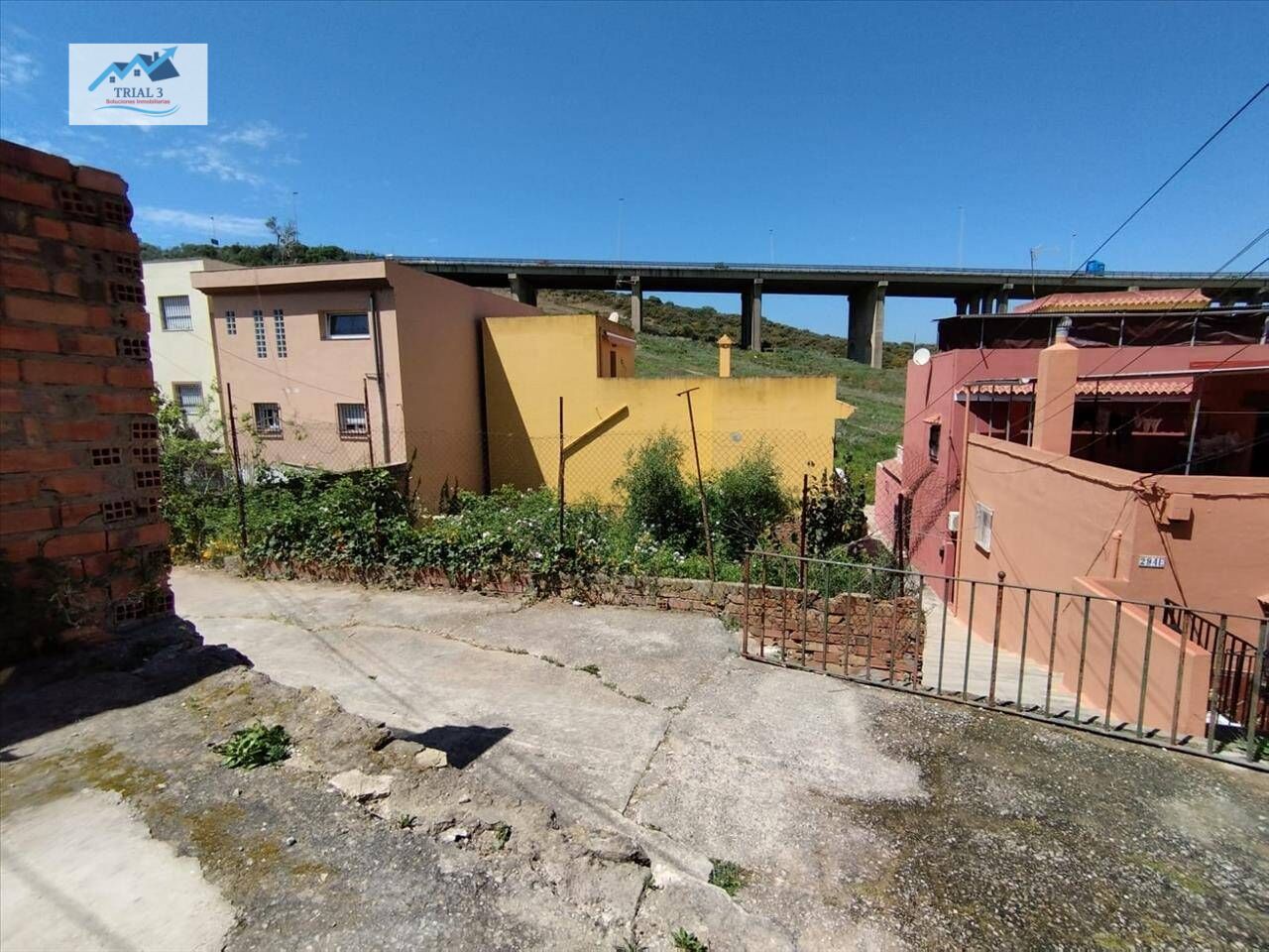 Exterior view of House or chalet for sale in Algeciras