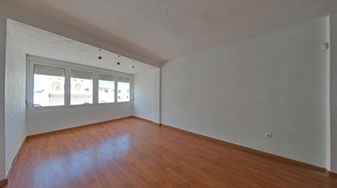 Foto 2 de Apartament en venda a C/ Urbano Arregui - Ur. el Paraíso -, Playa de los Náufragos, Torrevieja