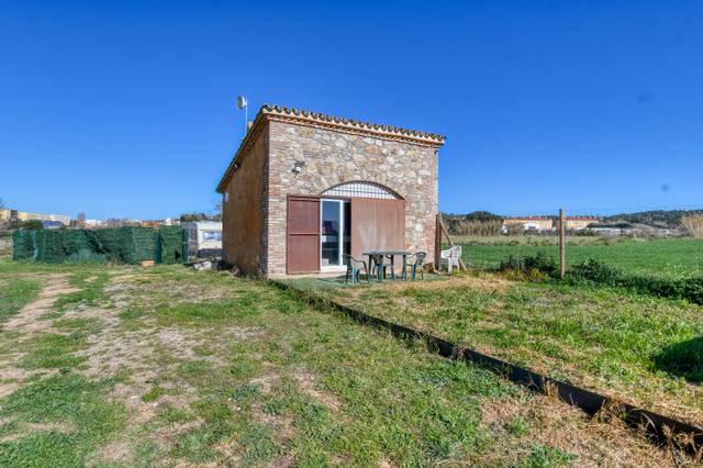 Terreno en Venta en 06 en Centre