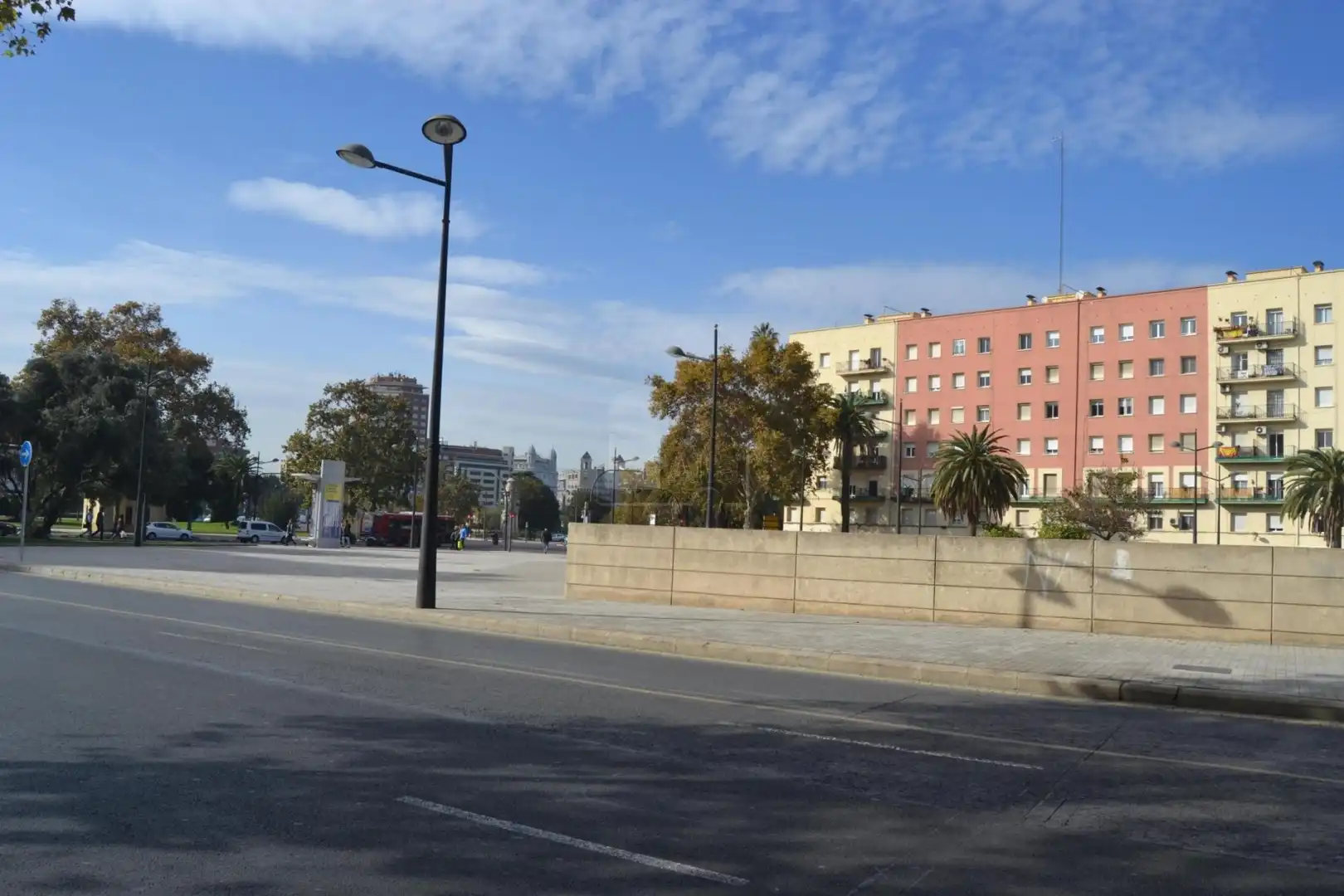 Vista exterior de Local en venda en Valencia