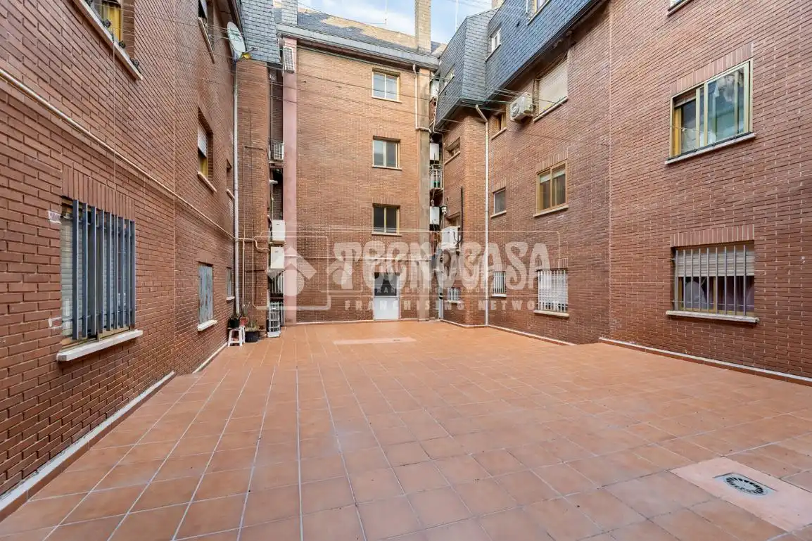 Vista exterior de Piso en venta en Las Rozas de Madrid con Terraza y Trastero