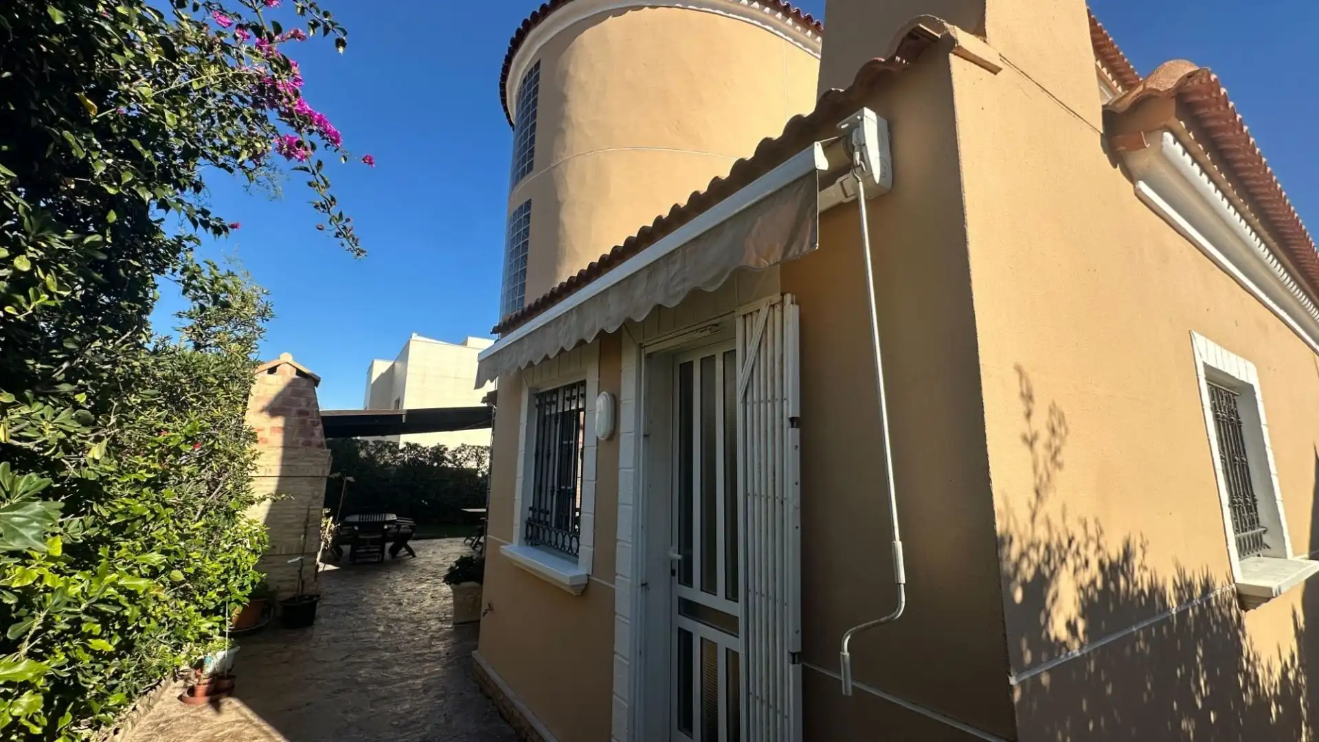 Casa amb piscina en venda a La Mata, imagen 49