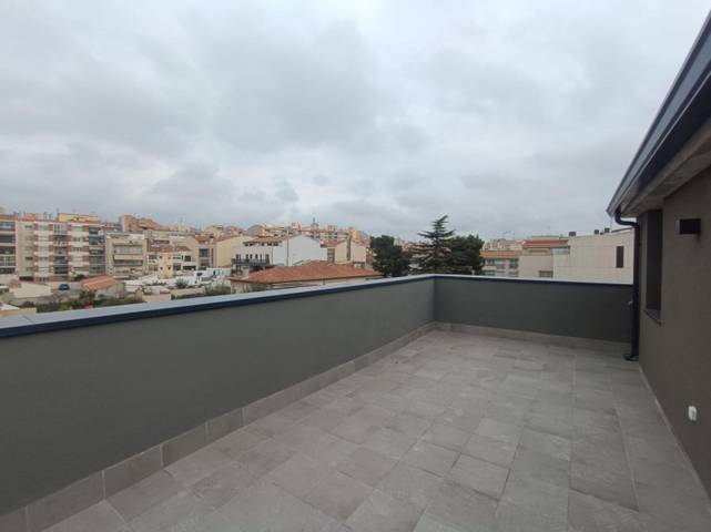Dúplex en Venta en Calle Transversal en Sant Pere