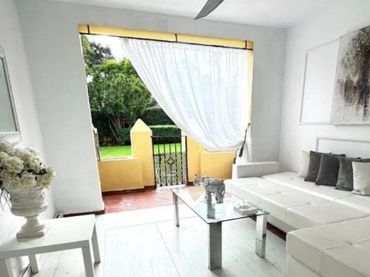Flat with pool for sale in San Pedro de Alcántara