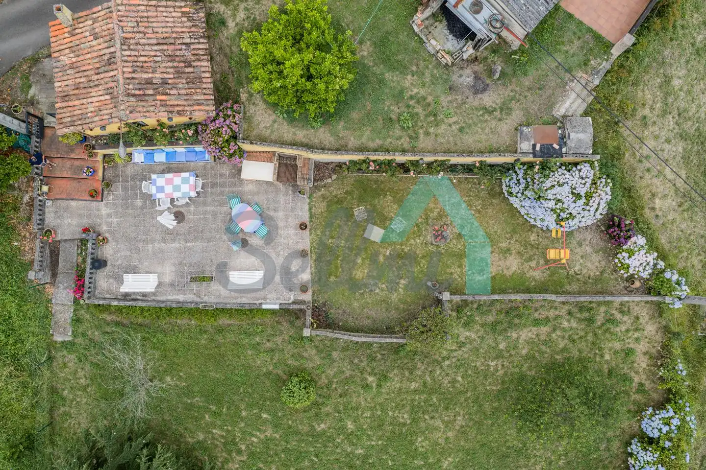 Casa adosada en venda en Langreo amb Calefacció, Jardí privat i Parquet