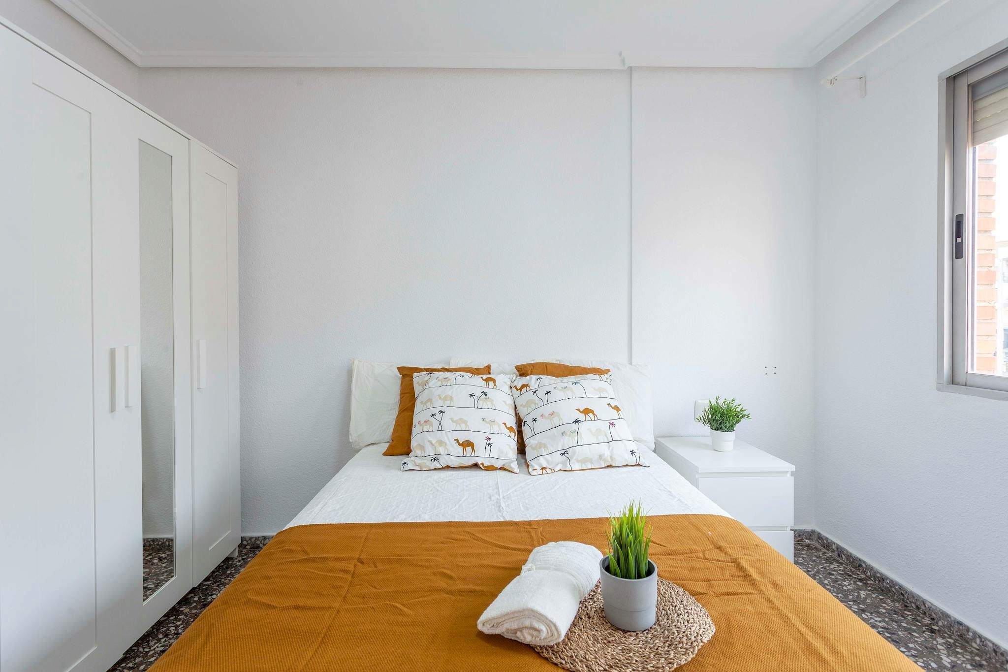 Piso para compartir en N/A, L'Hort de Senabre