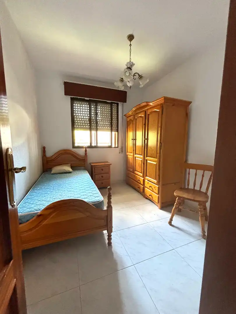 Wohnung zur Miete in Calle Obispo Varela, 2, Miralvalle - Av. Virgen del Puerto - La Data