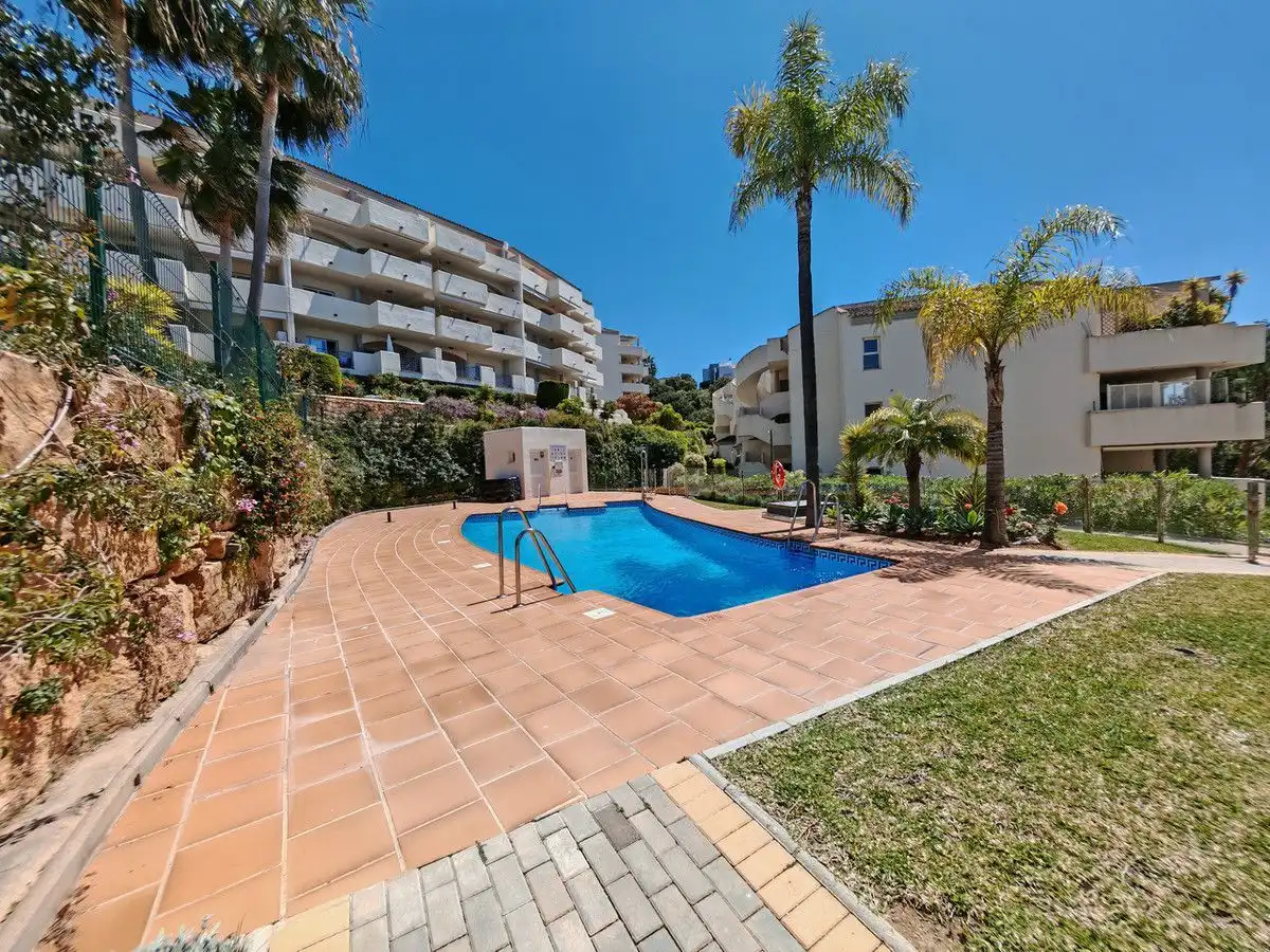 Apartament de lloguer a Elviria
