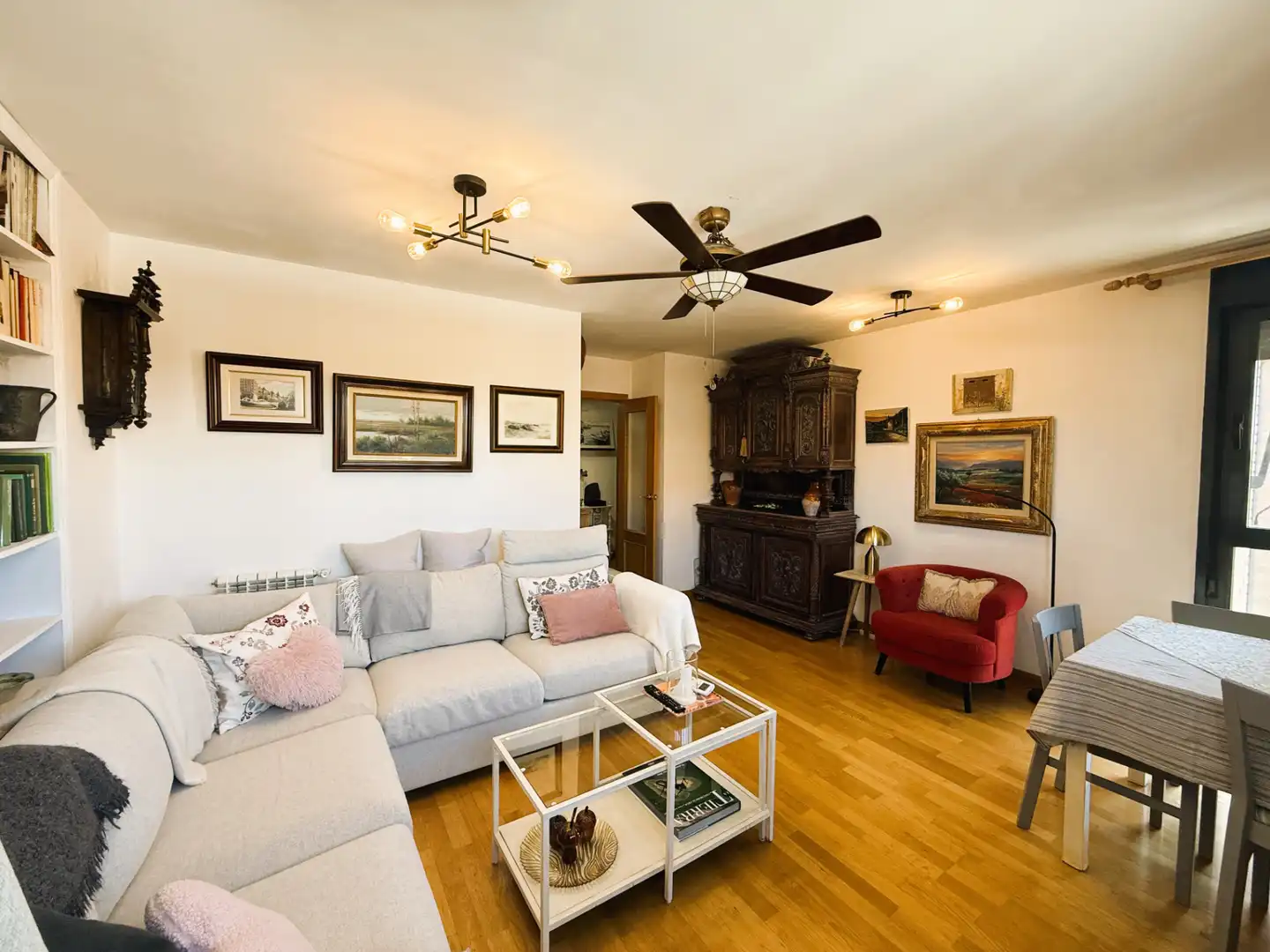 Sala de estar de Piso en venta en Valdemoro con Aire acondicionado, Calefacción y Trastero
