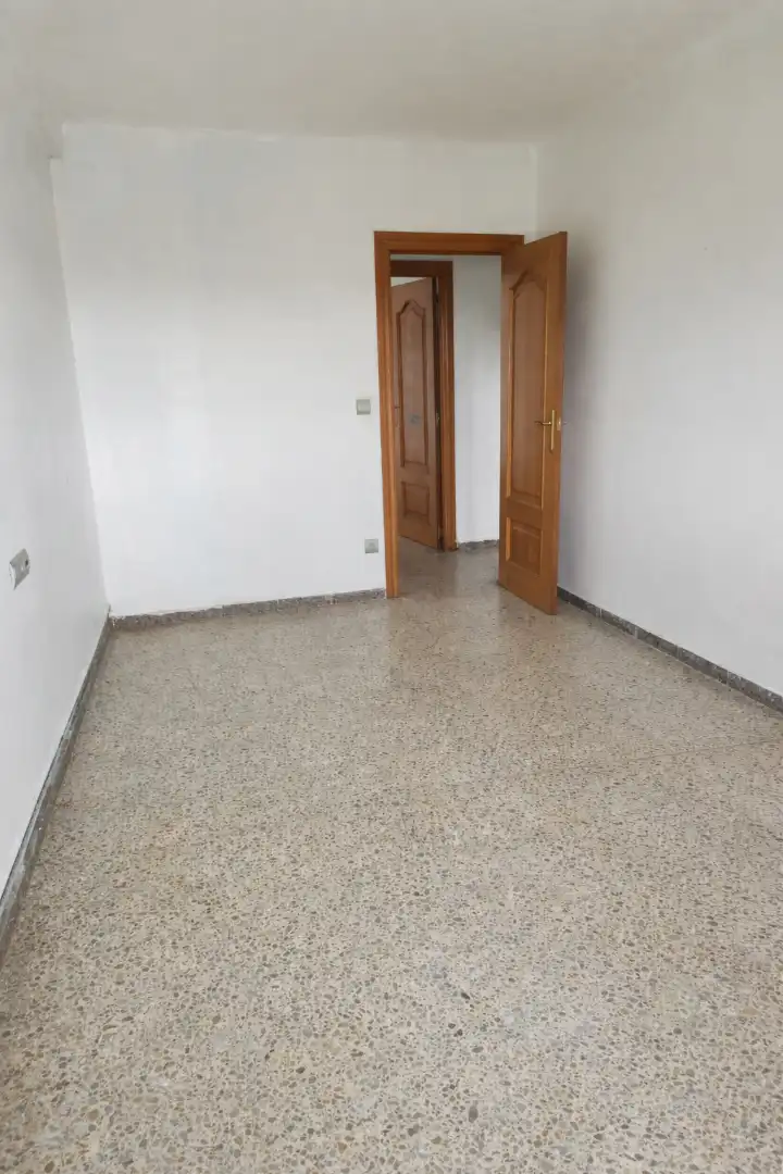 Piso en venta en  Zaragoza Capital con Calefacción