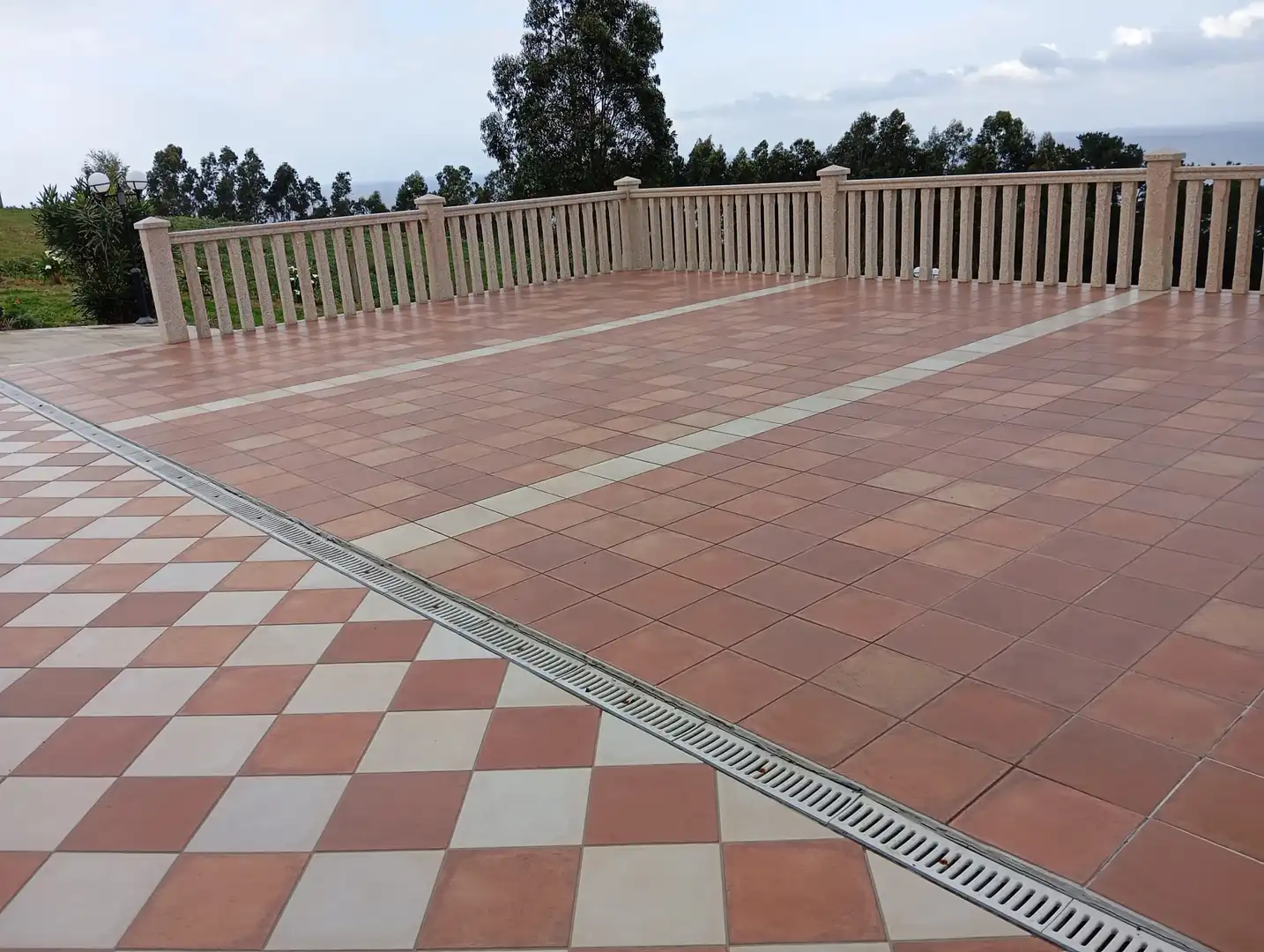 Terraza de Casa o chalet de alquiler en Carballo con Amueblado, Horno y Se aceptan mascotas