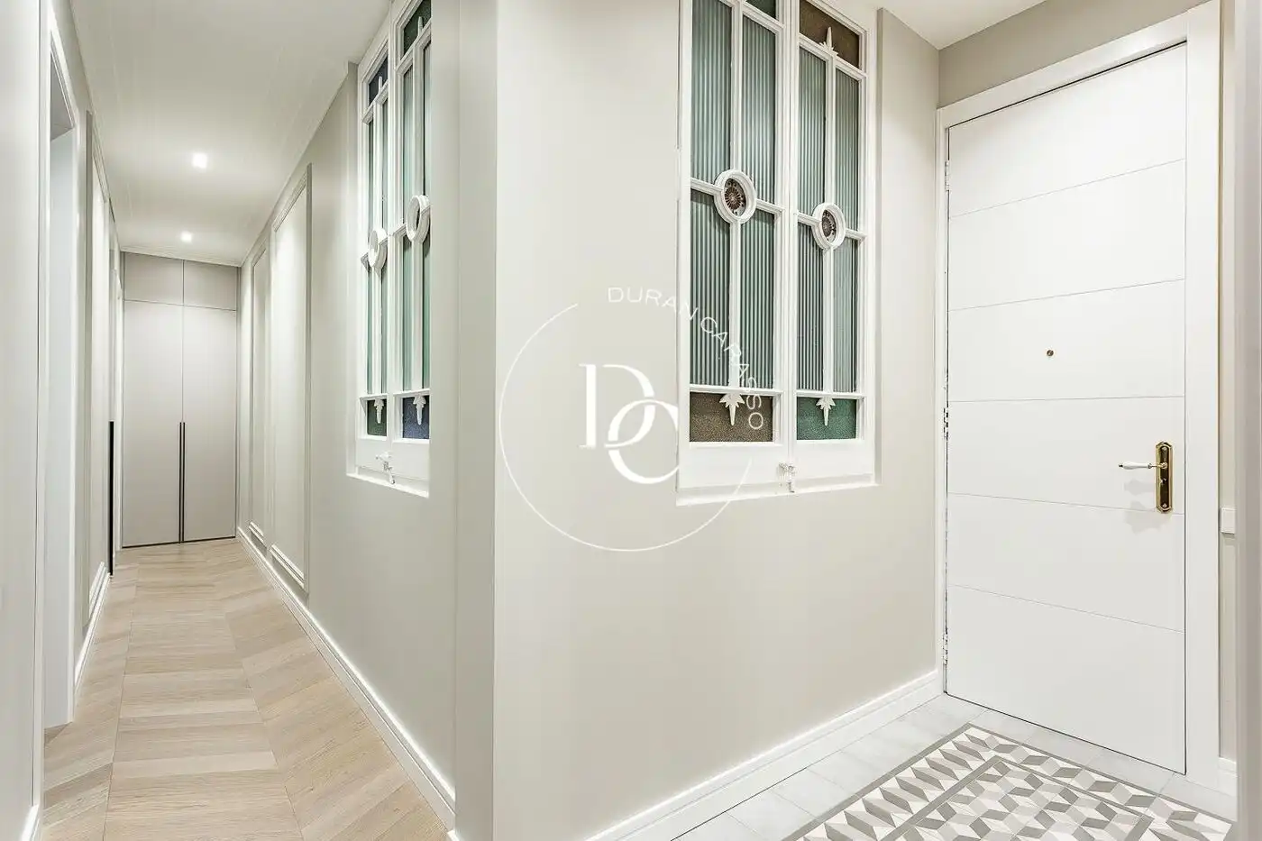 Piso con terraza en venta en Carrer de València, imagen 16