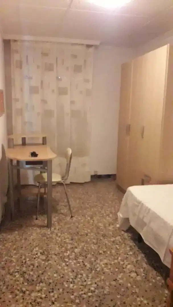 Bedroom of Flat for rent in Elche / Elx  with Furnished, Oven and Washing machine