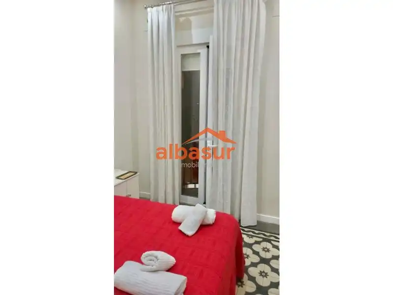 Appartamento con ascensore in vendita a Centro, imagen 3