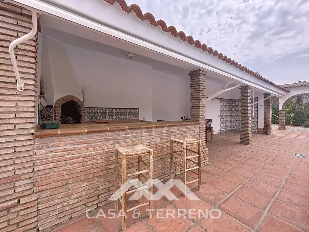 Terrassa de Casa o xalet en venda en Canillas de Albaida amb Aire condicionat, Calefacció i Jardí privat