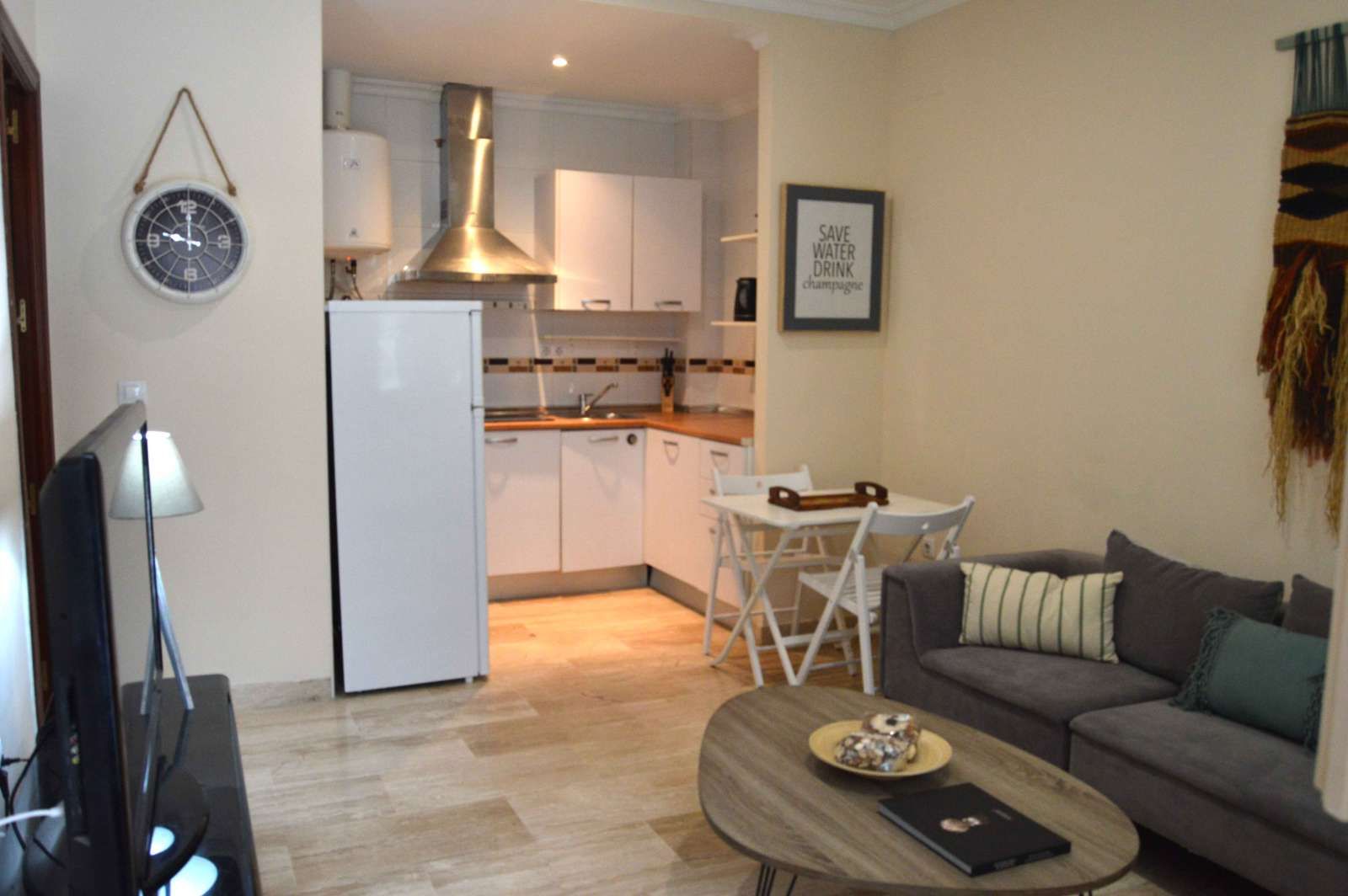 Estudi per a compartir a La Caleta - La Viña