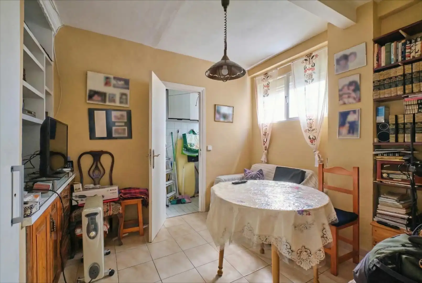 Schlafzimmer von Wohnung zum Verkauf in  Cádiz Capital