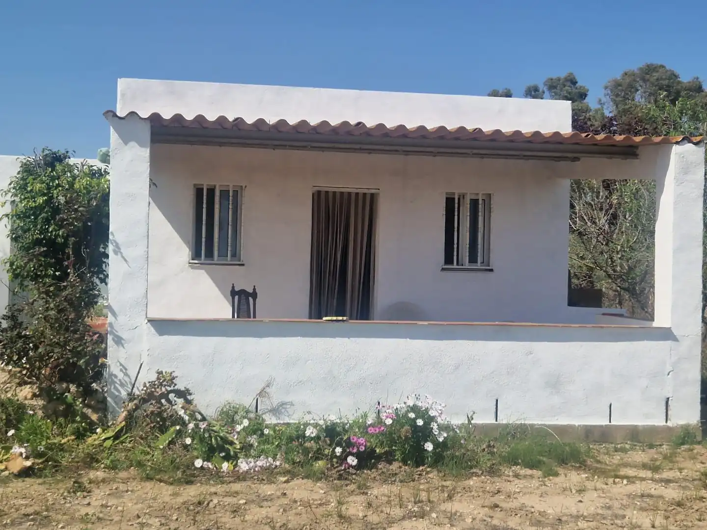 Außenansicht von Country house zum Verkauf in La Ràpita mit Privatgarten