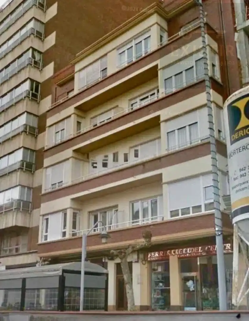Vista exterior de Piso en venta en Palencia