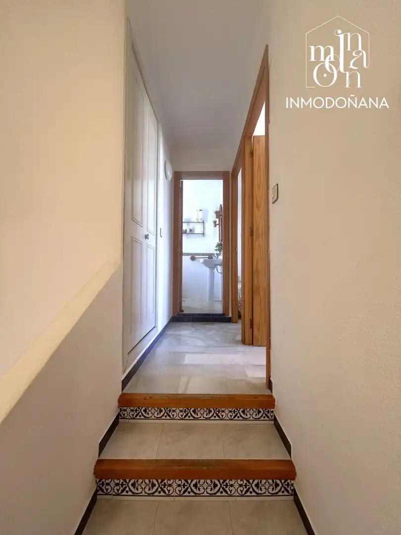 Casa adosada en venta en Almonte con Terraza, Piscina y Amueblado