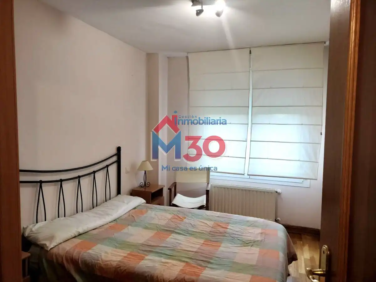 Habitación de Apartamento en venta en Crucero - Aquende