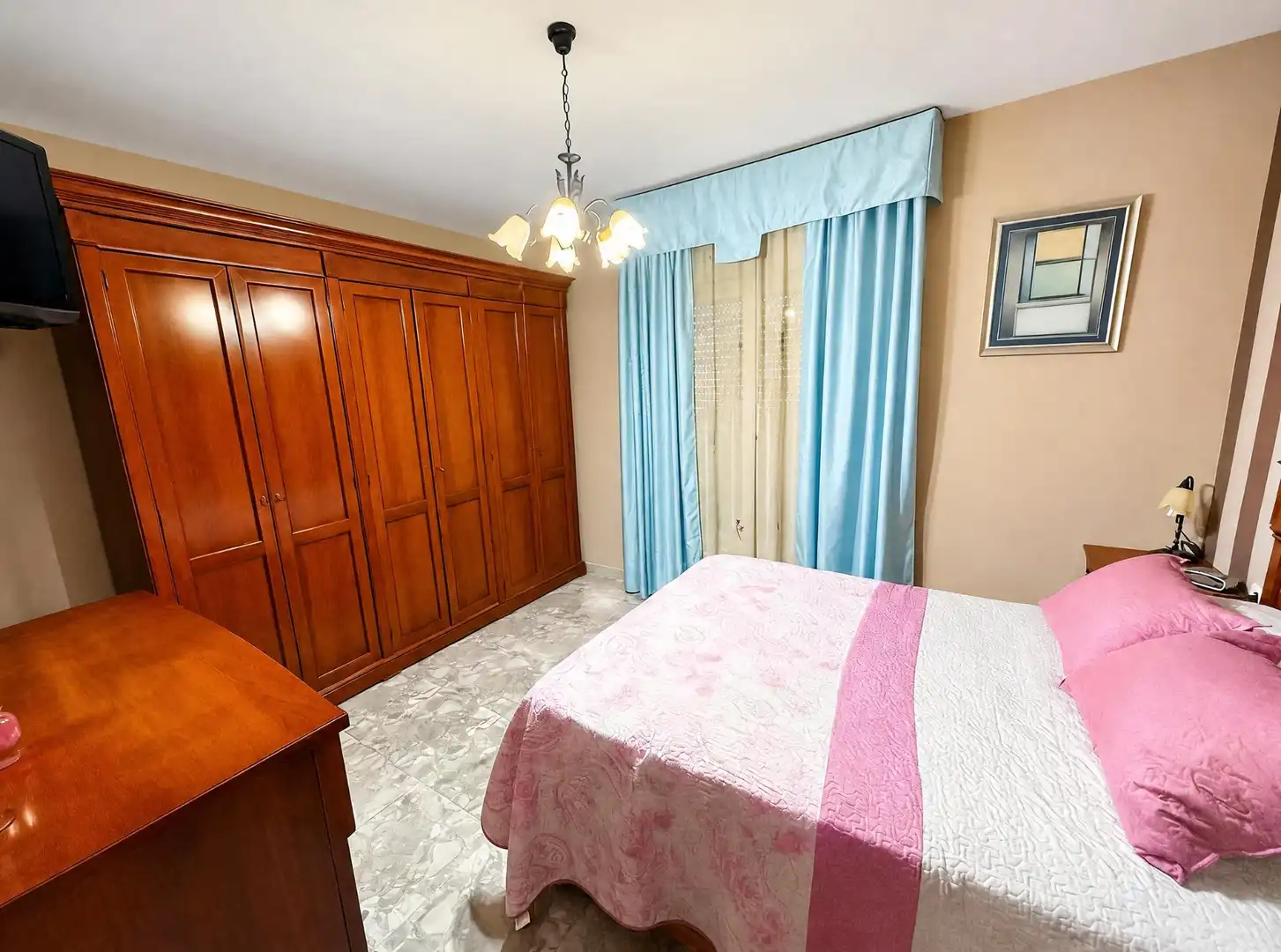 Bedroom of Houses for sale in Arjonilla  with Community pool