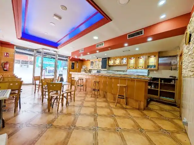 Local comercial de lloguer a elche