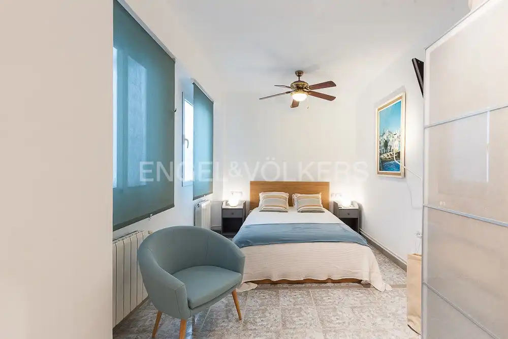 Bedroom of Flat for rent in Valencia  with Air Conditioner, Heating and Furnished