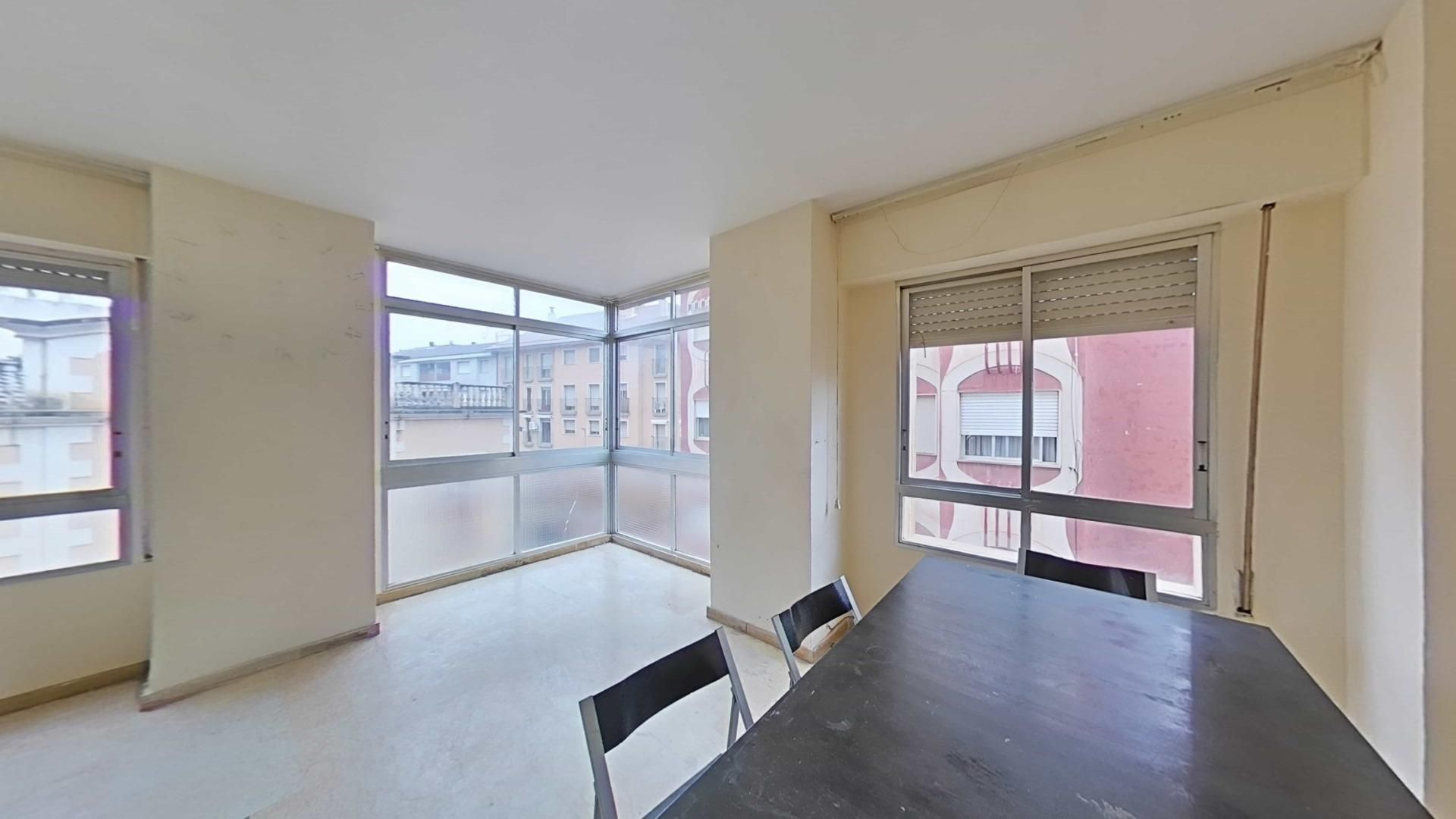 Außenansicht von Wohnung zum Verkauf in Monóvar  / Monòver mit Klimaanlage und Balkon