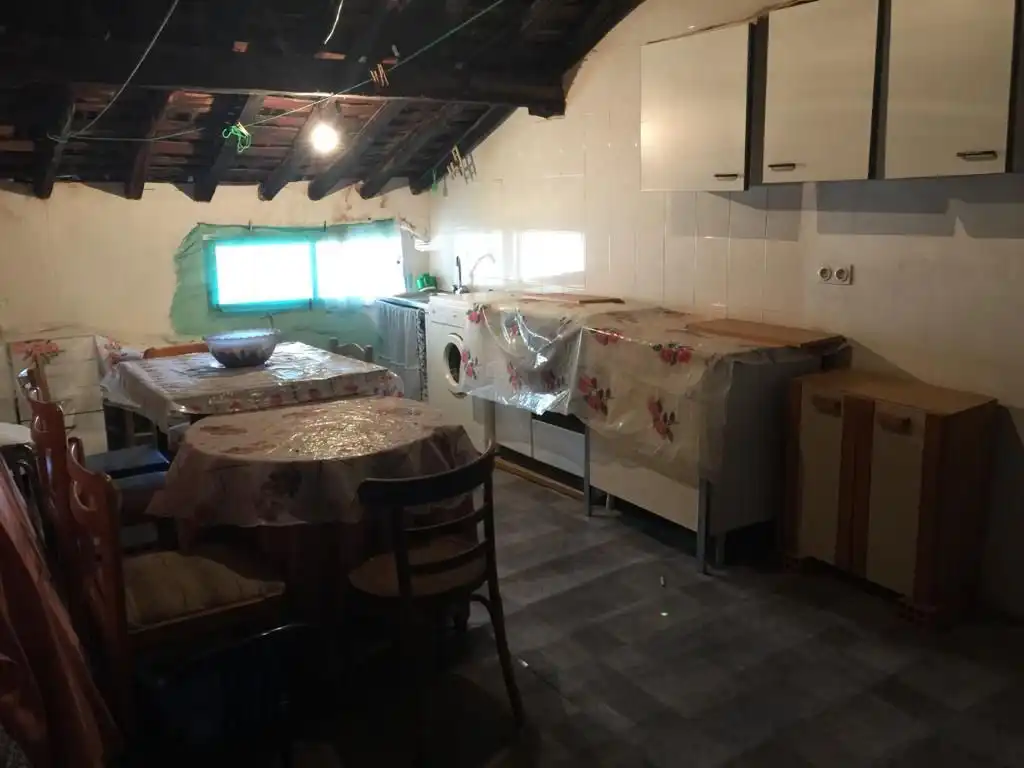 Cuina de Casa o xalet en venda en Garganta la Olla amb Calefacció i Moblat