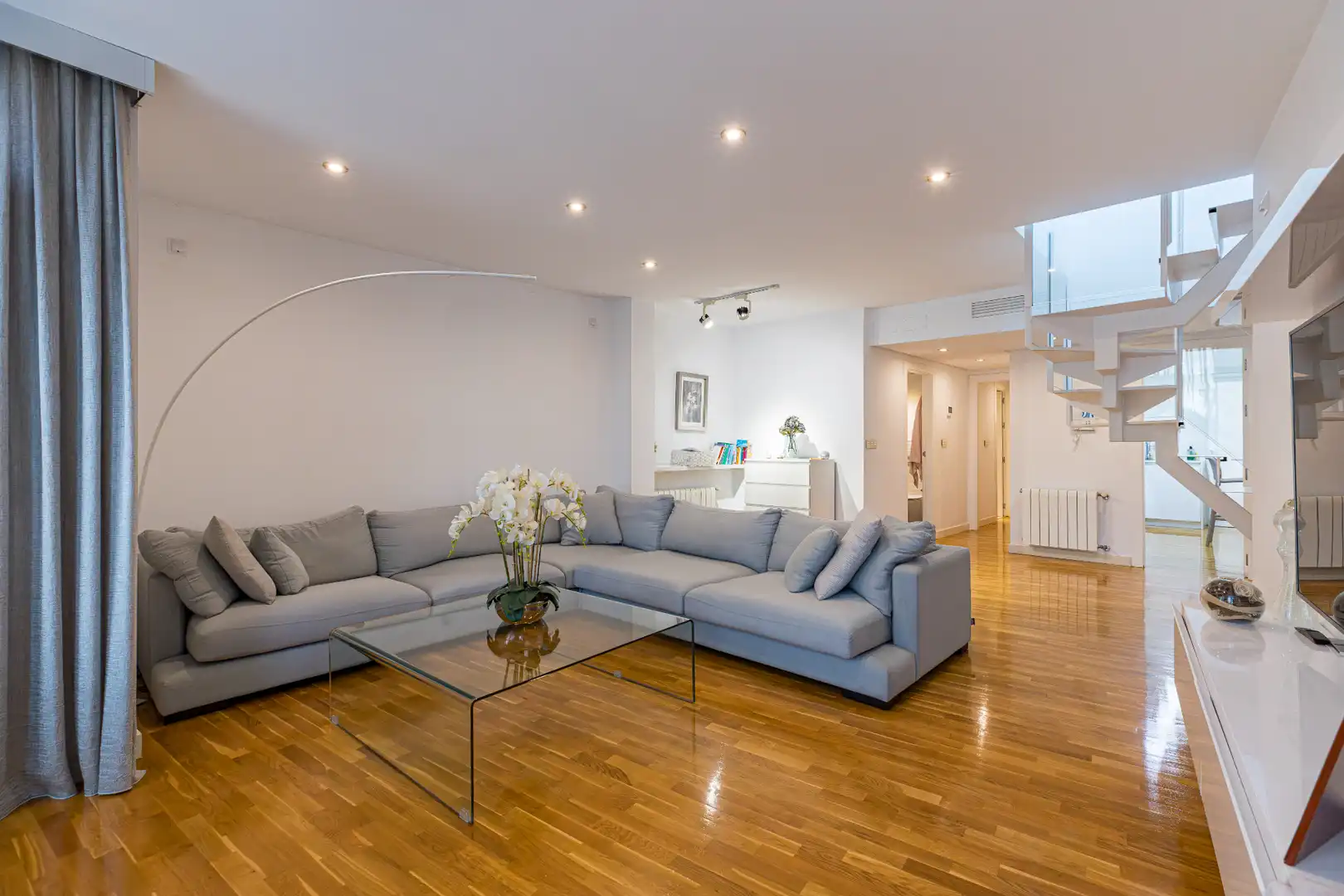 Sala de estar de Ático en venta en Alcantarilla con Aire acondicionado, Calefacción y Parquet