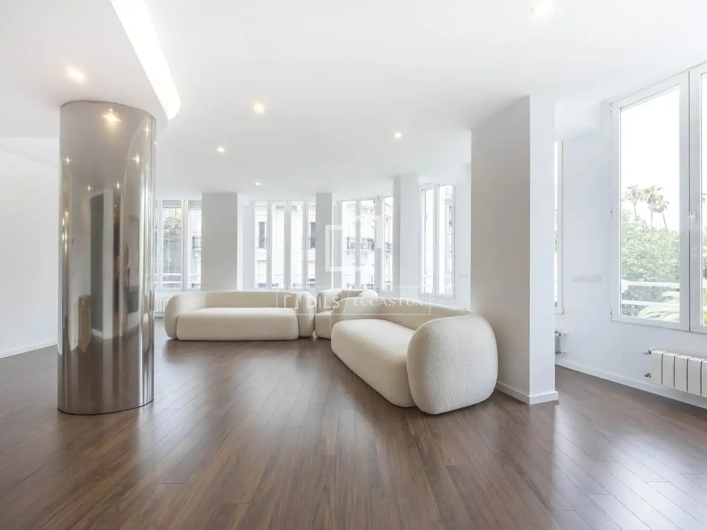 Living room of Flat for rent in Valencia  with Air Conditioner, Heating and Parquet flooring