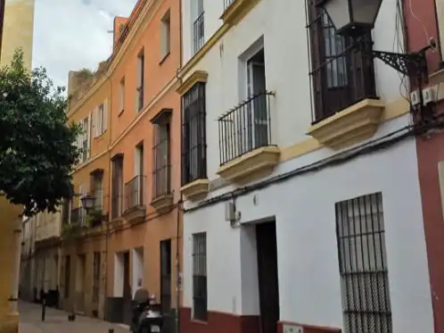 Vista exterior de Casa o xalet en venda en Casco Antiguo