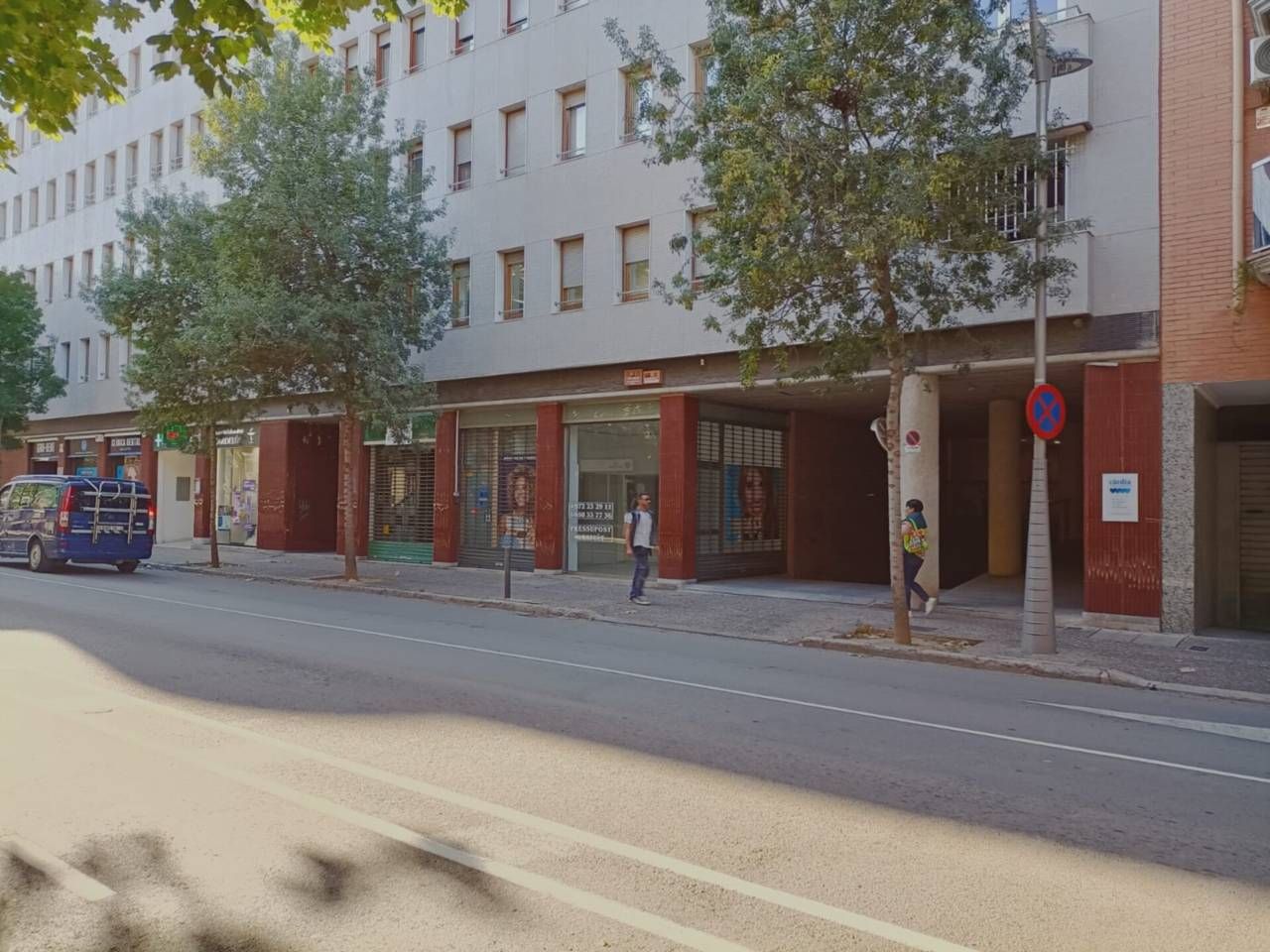 Exterior view of Premises to rent in Girona Capital