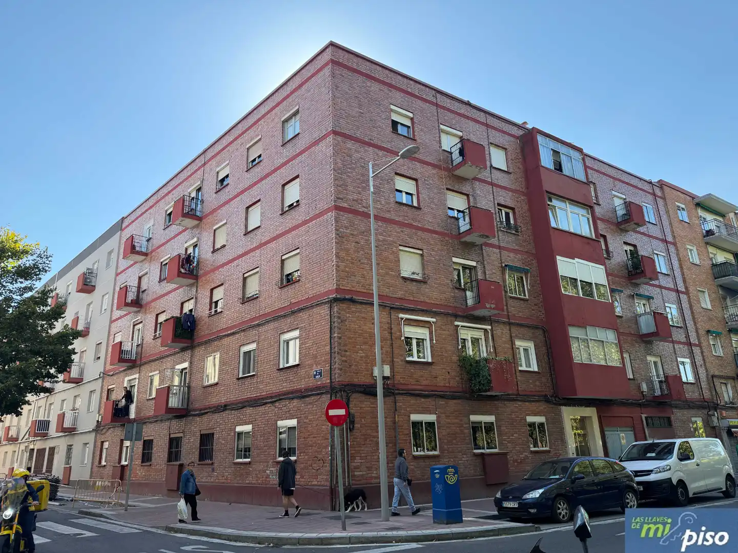 Außenansicht von Wohnung zum Verkauf in Valladolid mit Heizung, Parkett und Terrasse