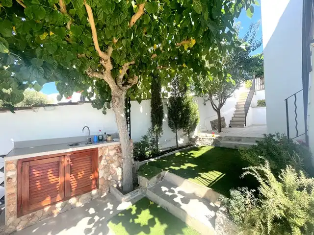 Villa con terrazza in vendita a Cala Blanca, imagen 6