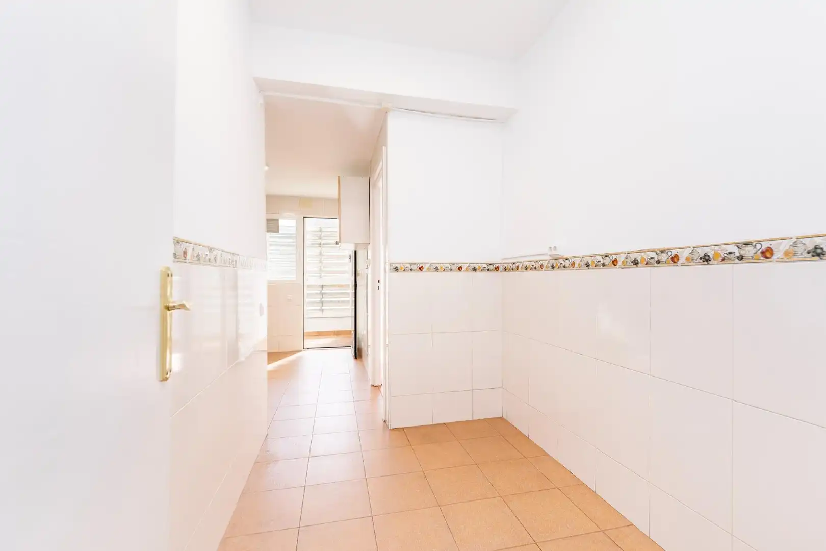 Piso de alquiler en Madrid con Calefacción, Parquet y Terraza