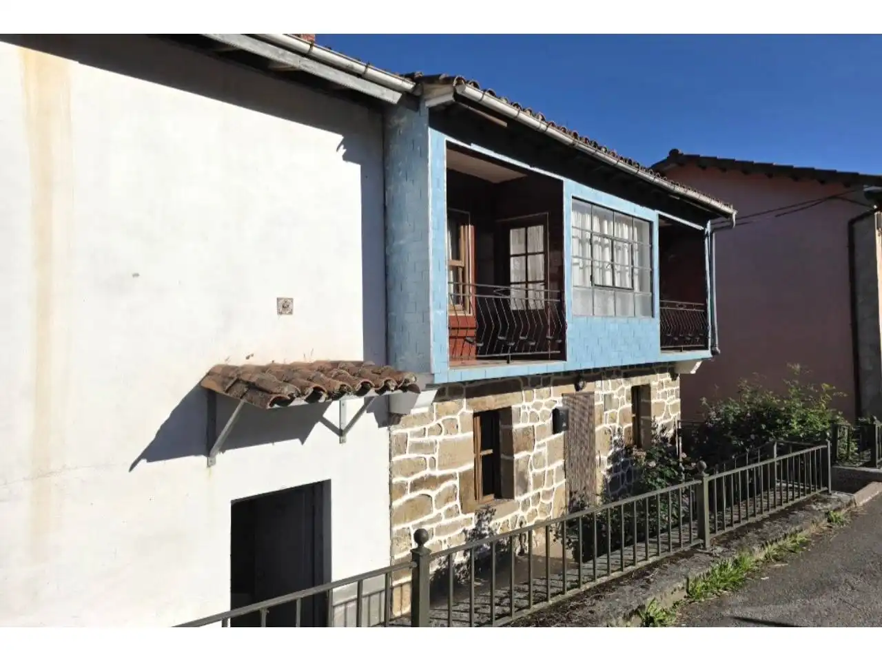 Casa con jardín en venta en Calle La Molina, imagen 2