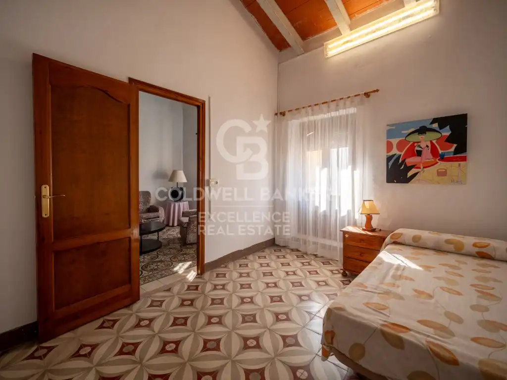 Houses for sale in Oliva pueblo