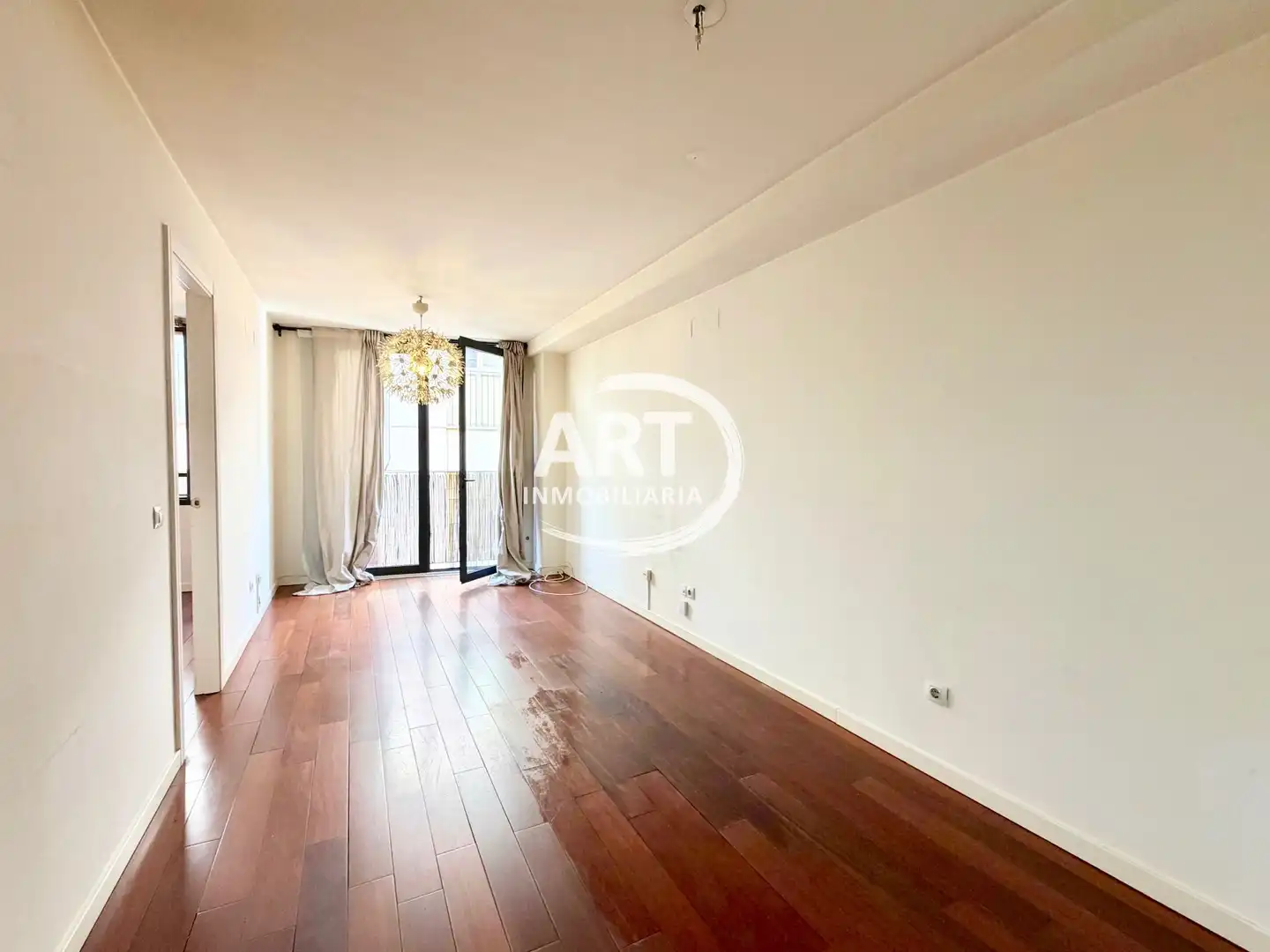 Living room of Flat for rent in Ciutat Vella 