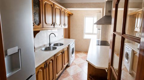 Foto 4 de Piso en venta en Portada Alta - Pol. Crta. De Cártama, Málaga Capital