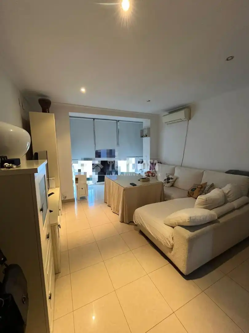 Flat for sale in C. Regimiento de Soria, Cruz Roja