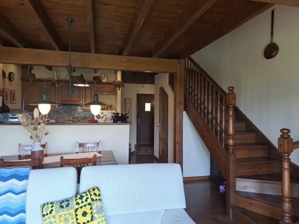 Detached homes for rent in Fontanals de Cerdanya  with Heating, Private garden and Parquet flooring