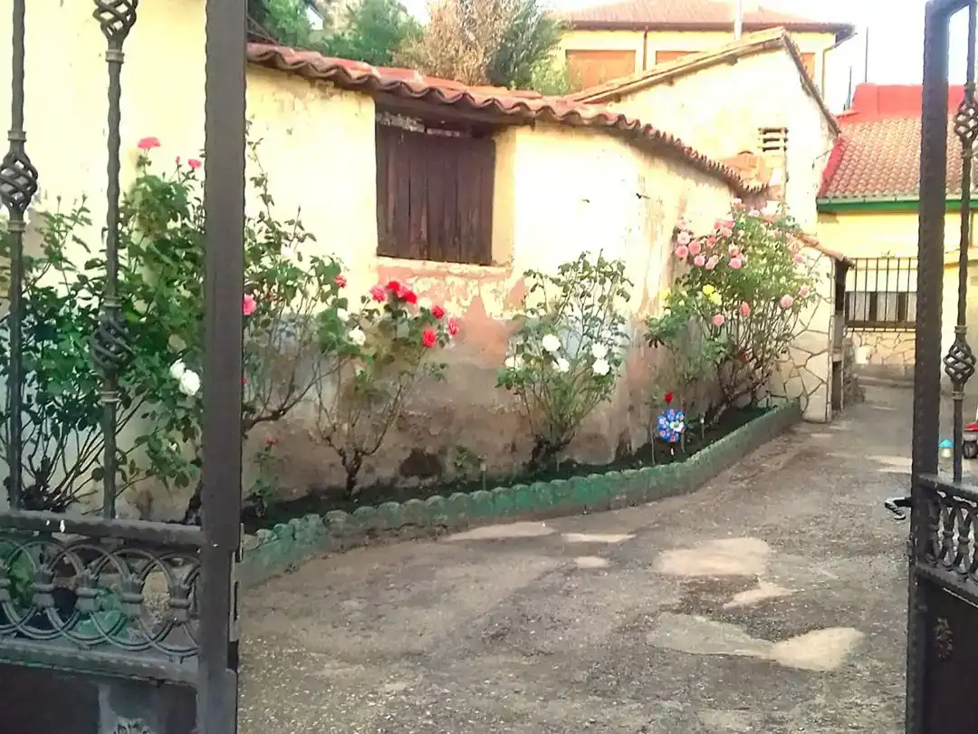 Vista exterior de Piso en venta en La Pola de Gordón , León