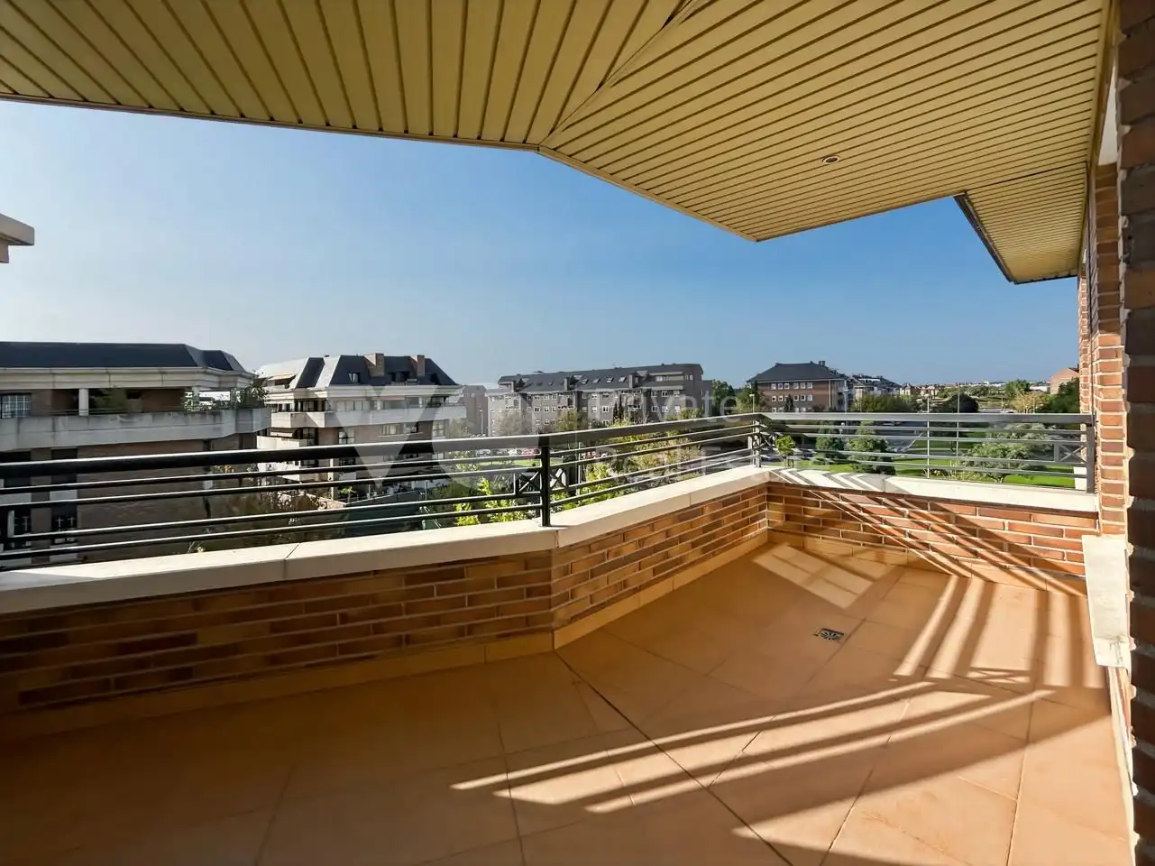 Terrassa de Dúplex de lloguer en Majadahonda amb Aire condicionat, Calefacció i Terrassa